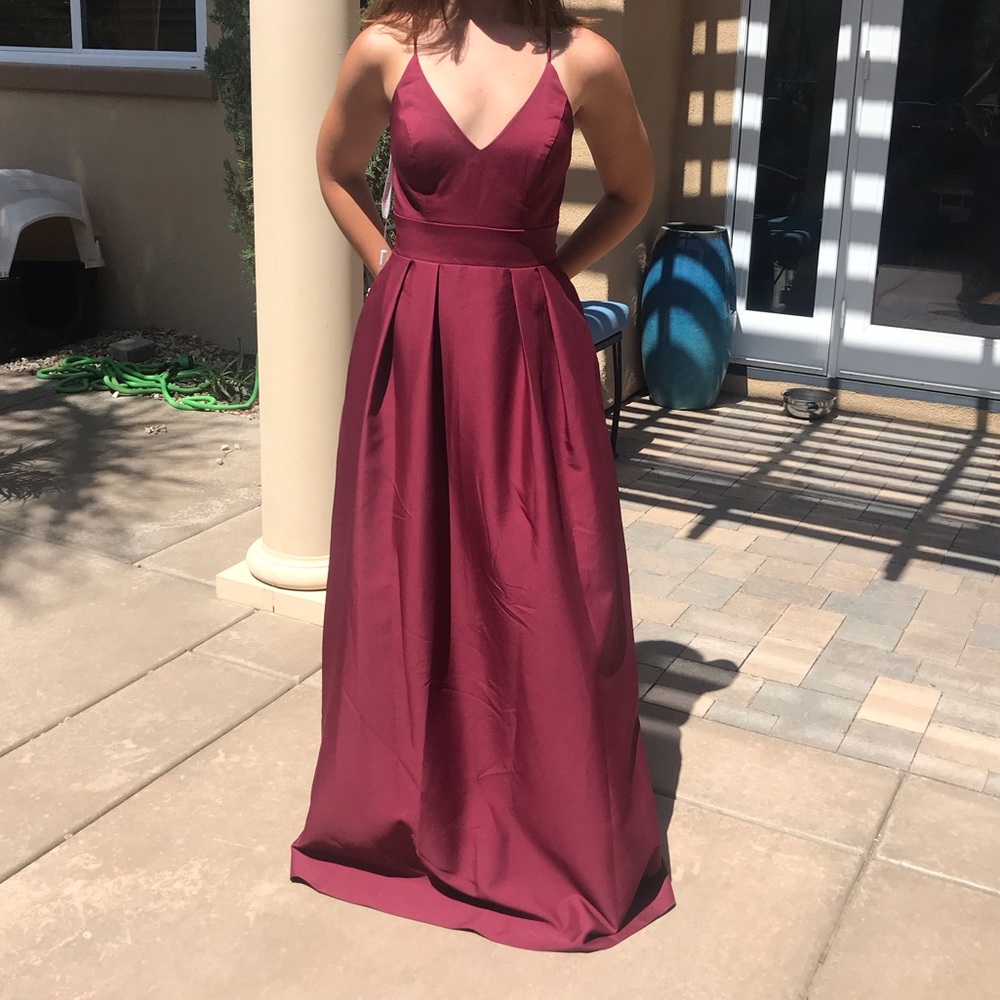 Bordeaux Bridesmaid Dress with Pockets ❤️